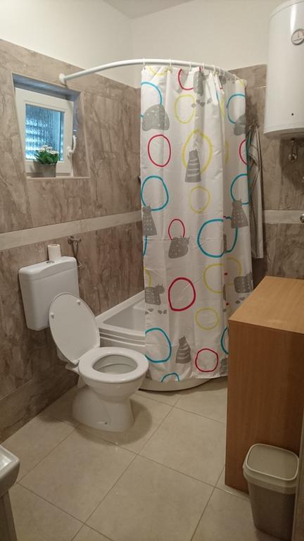 סנג' Apartment Leona מראה חיצוני תמונה